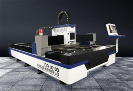 Fiber Laser Cutting Machine.jpg